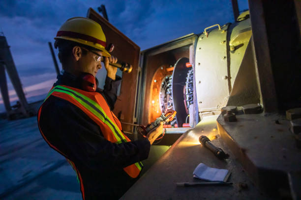 Best Commercial Electrician Services  in Versailles, MO