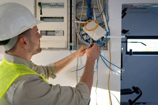 Best 24-Hour Electrician  in Versailles, MO