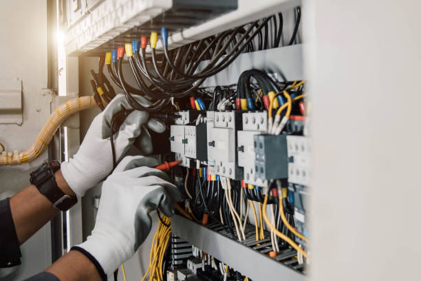 Best Electrical Contractors for Businesses  in Versailles, MO